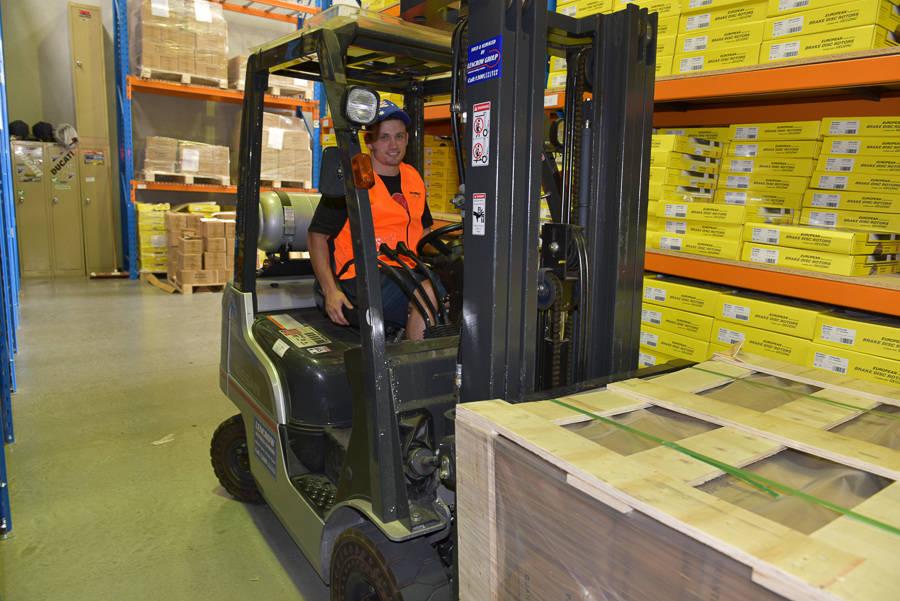 Warehose Forklift driver - David-web