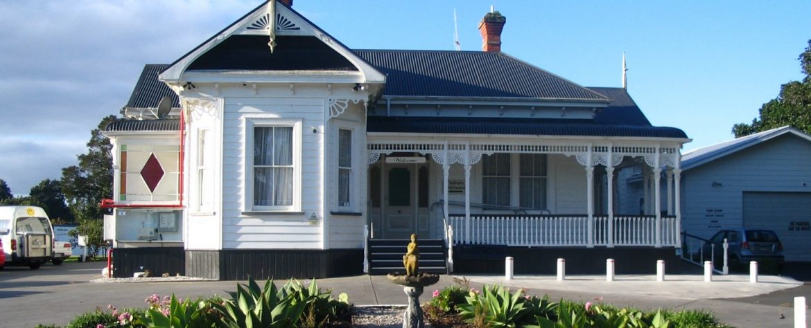 Cairnfield House front view of building.